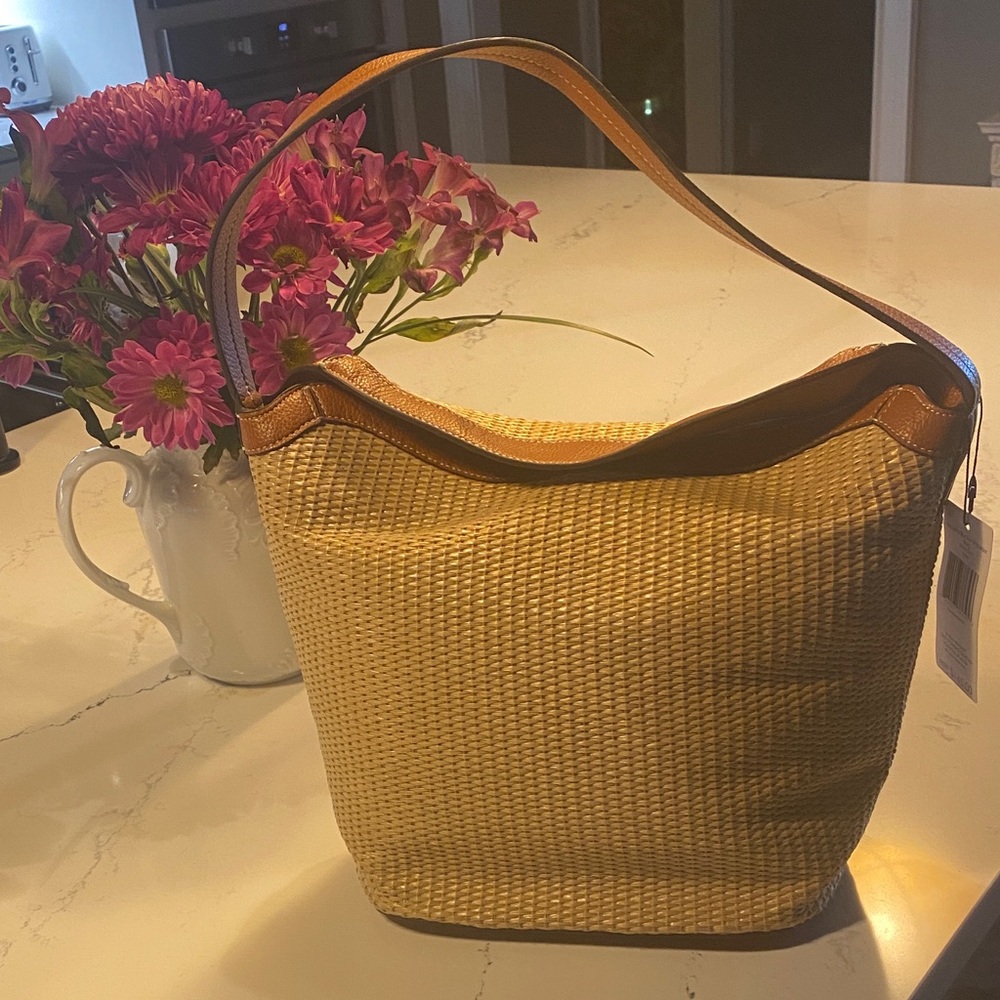 Vera Bradley Chic Tan Woven Hobo Bag New!!